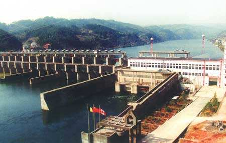 高灘電站溢流閘壩及消能功沖蝕磨損處理